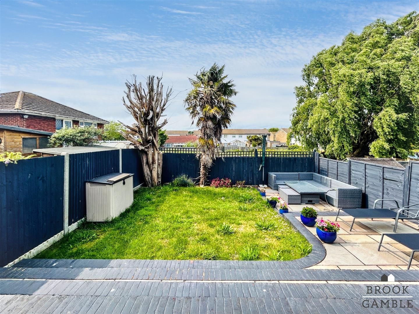 4 Bedroom House - Detached. Northbourne Road in Eastbourne, East Sussex 12